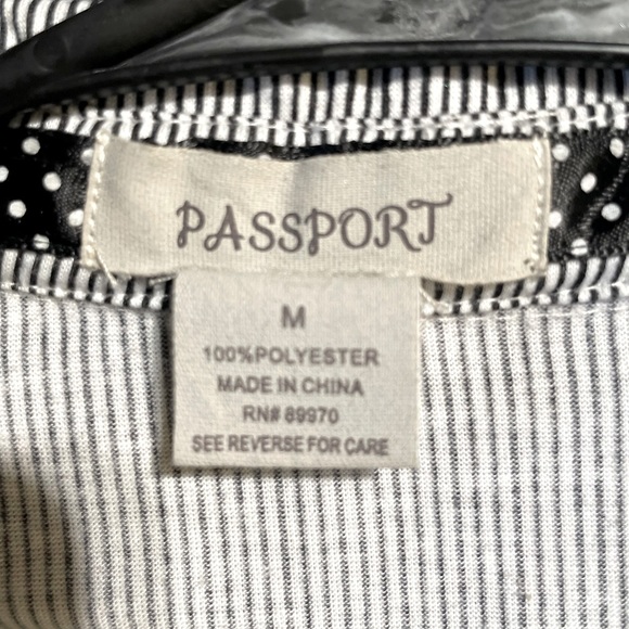 pretty button down shirt black and grey - Picture 2 of 3